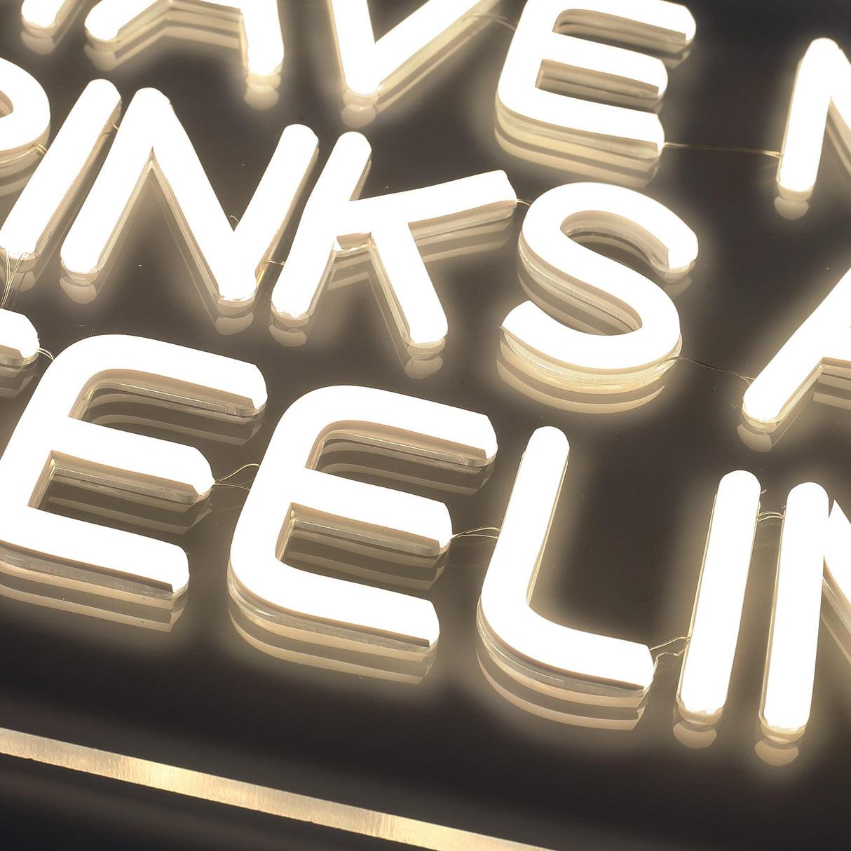 I Have Mixed Drinks About Feelings Neon Vägglampa-Lampconcept.se