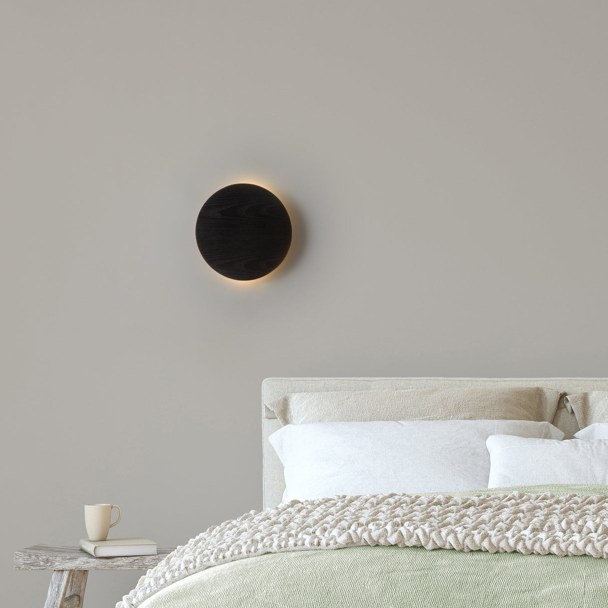 Lori Vegglampe Ø30 Svart Tre