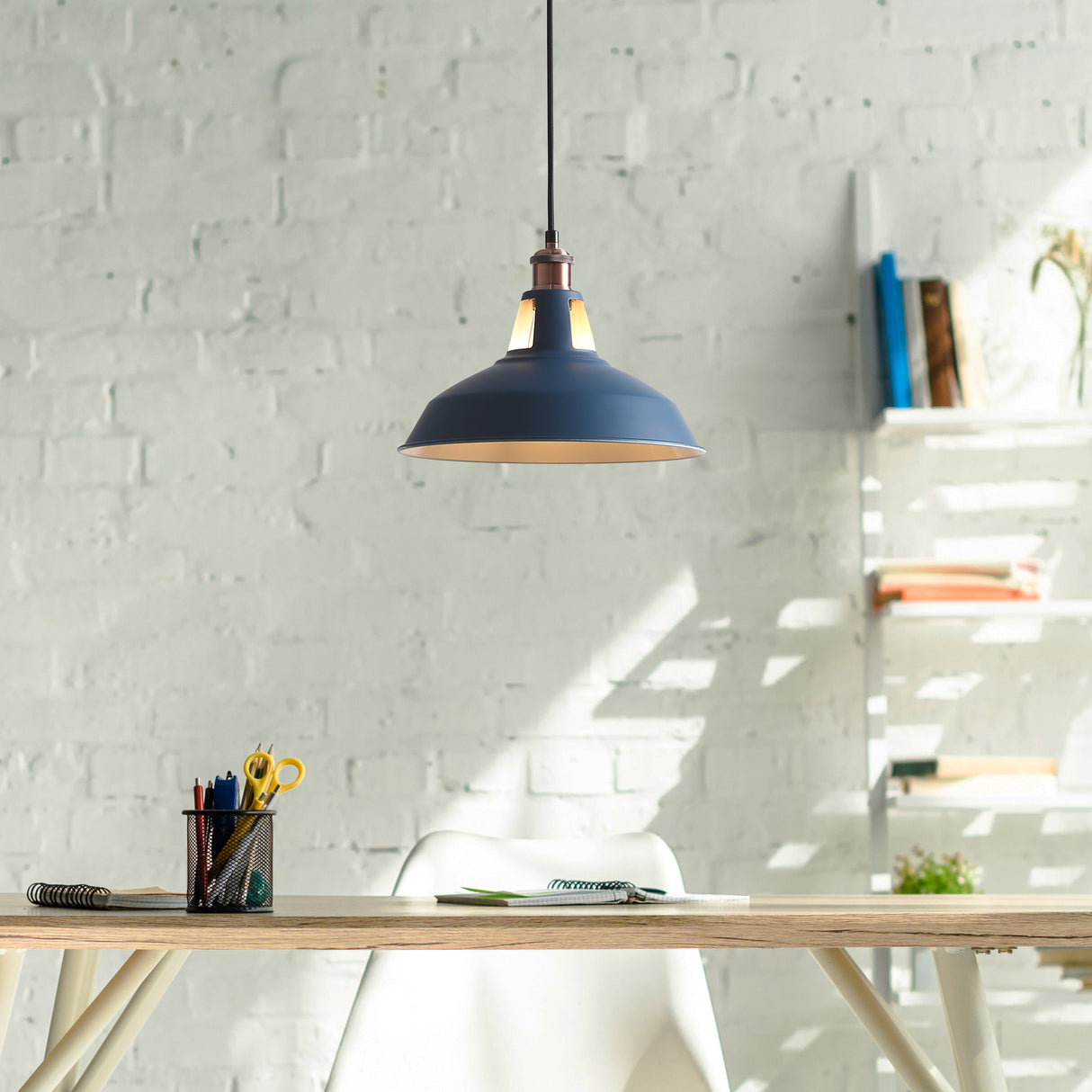 Nosta Taklampa Ø31 Blå-Lampconcept.se