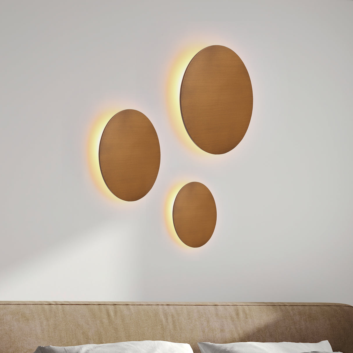 Lori Vegglampe Ø30 Messing