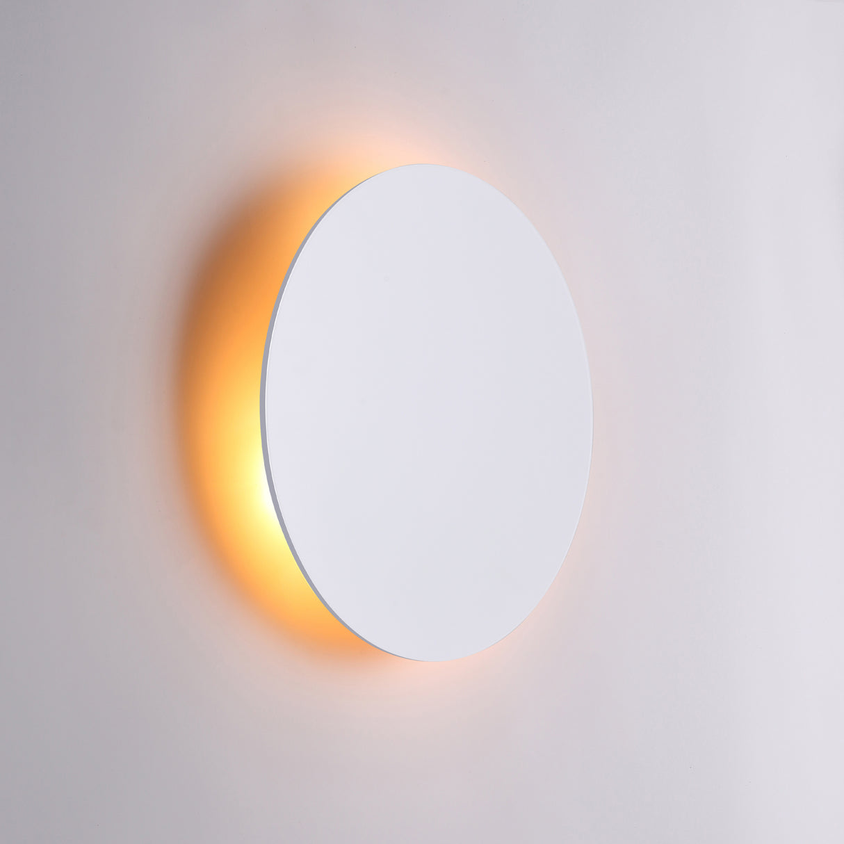 Lori Vegglampe Ø30 Hvit