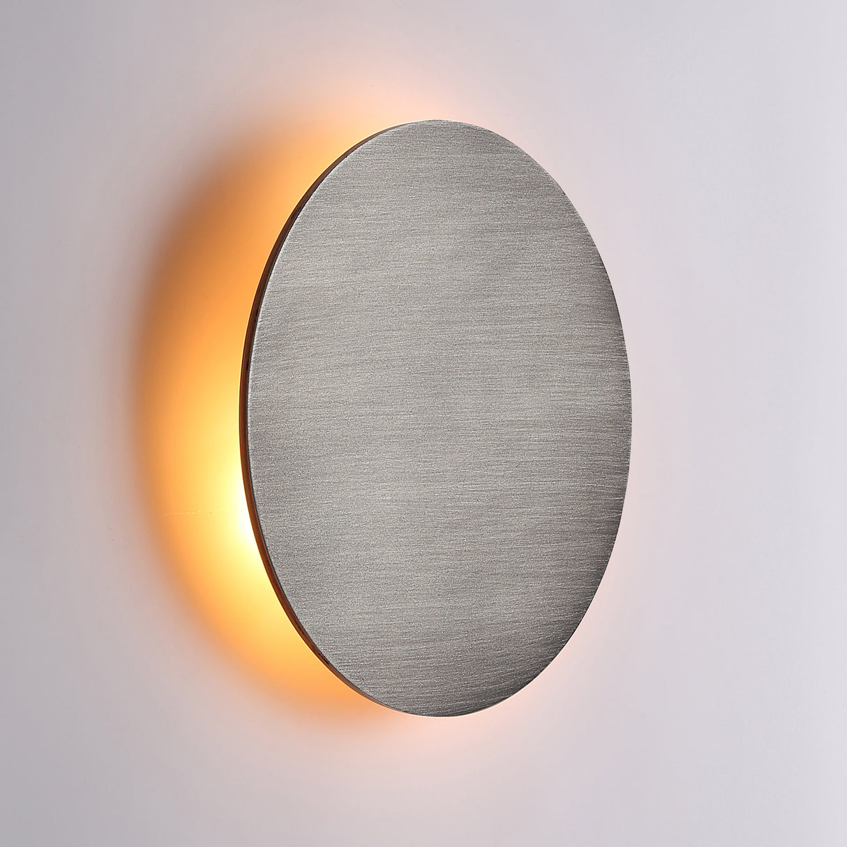 Lori Vegglampe Ø40 Titanium