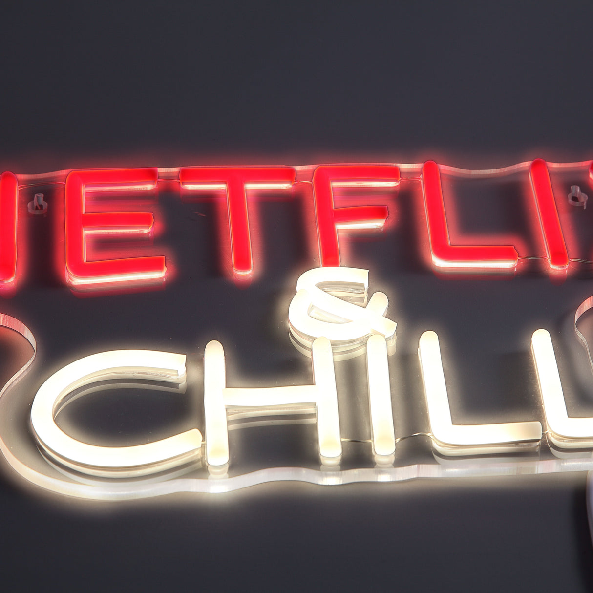 Netflix & Chill Neon Vägglampa-Lampconcept.se