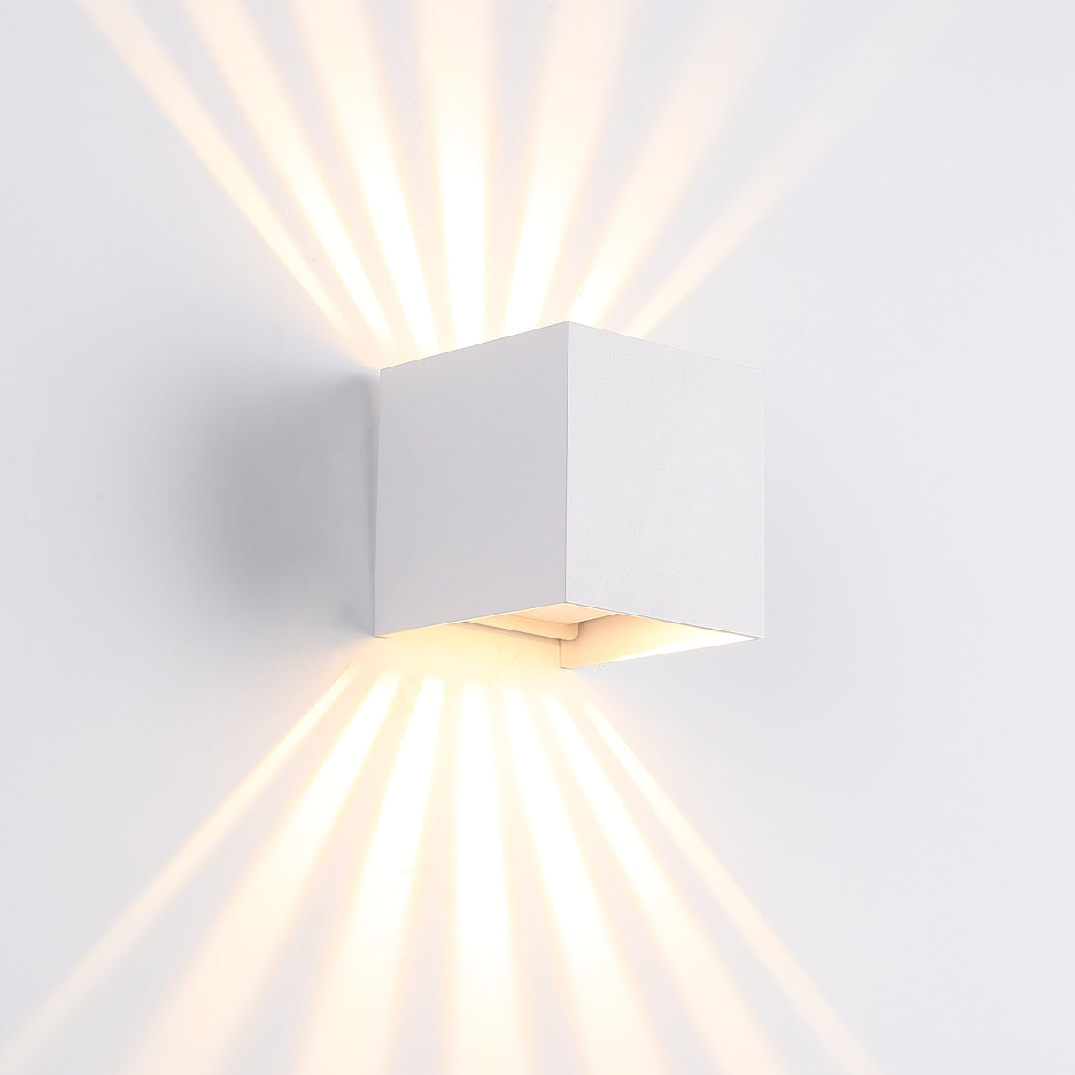 Sunset IP65 6W Utendørs Vegglampe Hvit