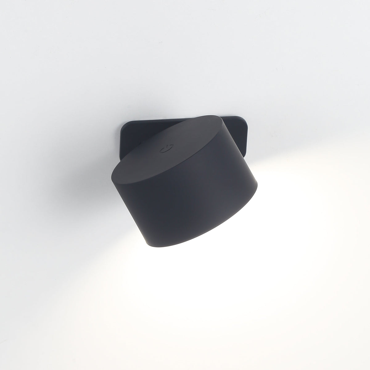 Ticky Magnetisk Vegglampe