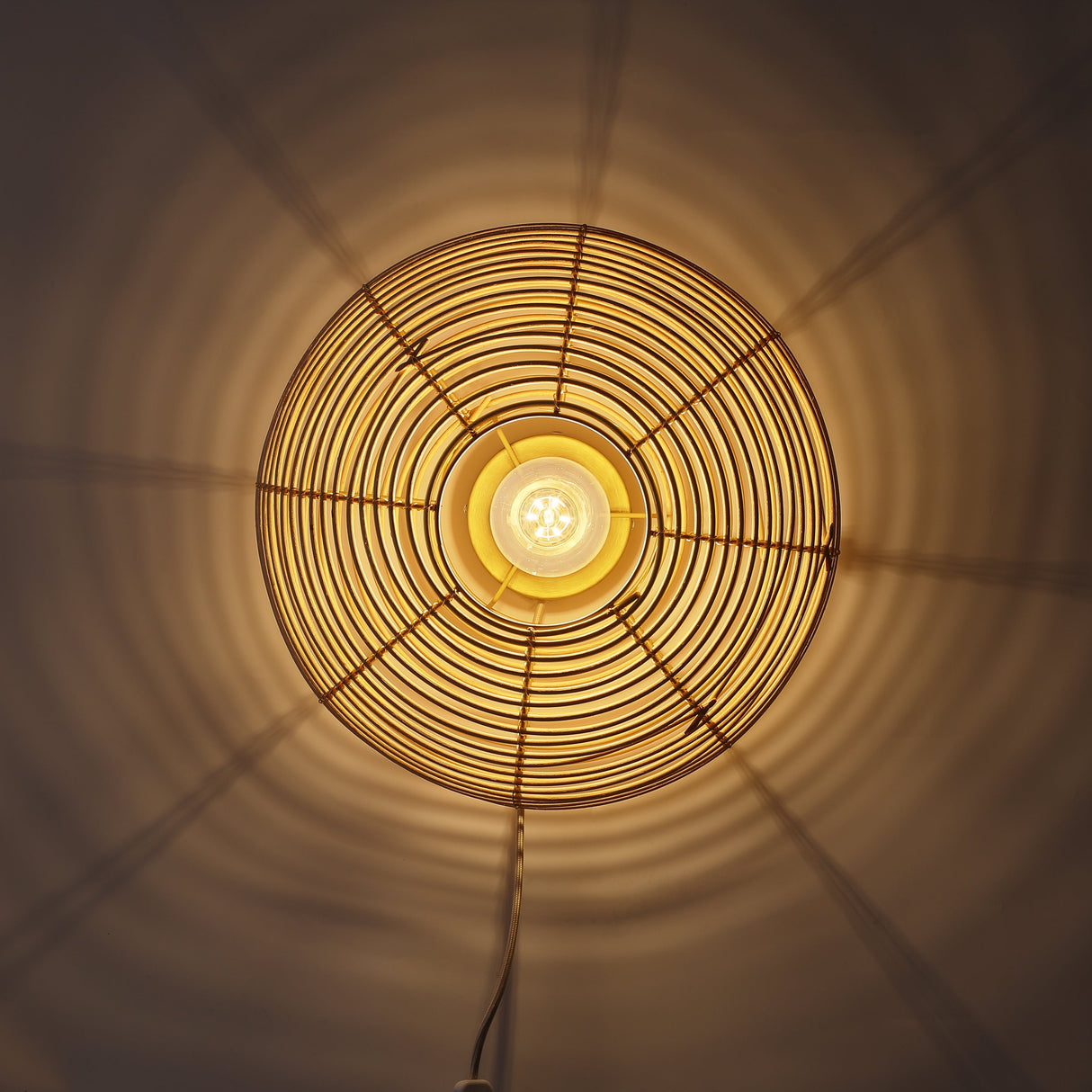 Ojo Vegglampe Ø40