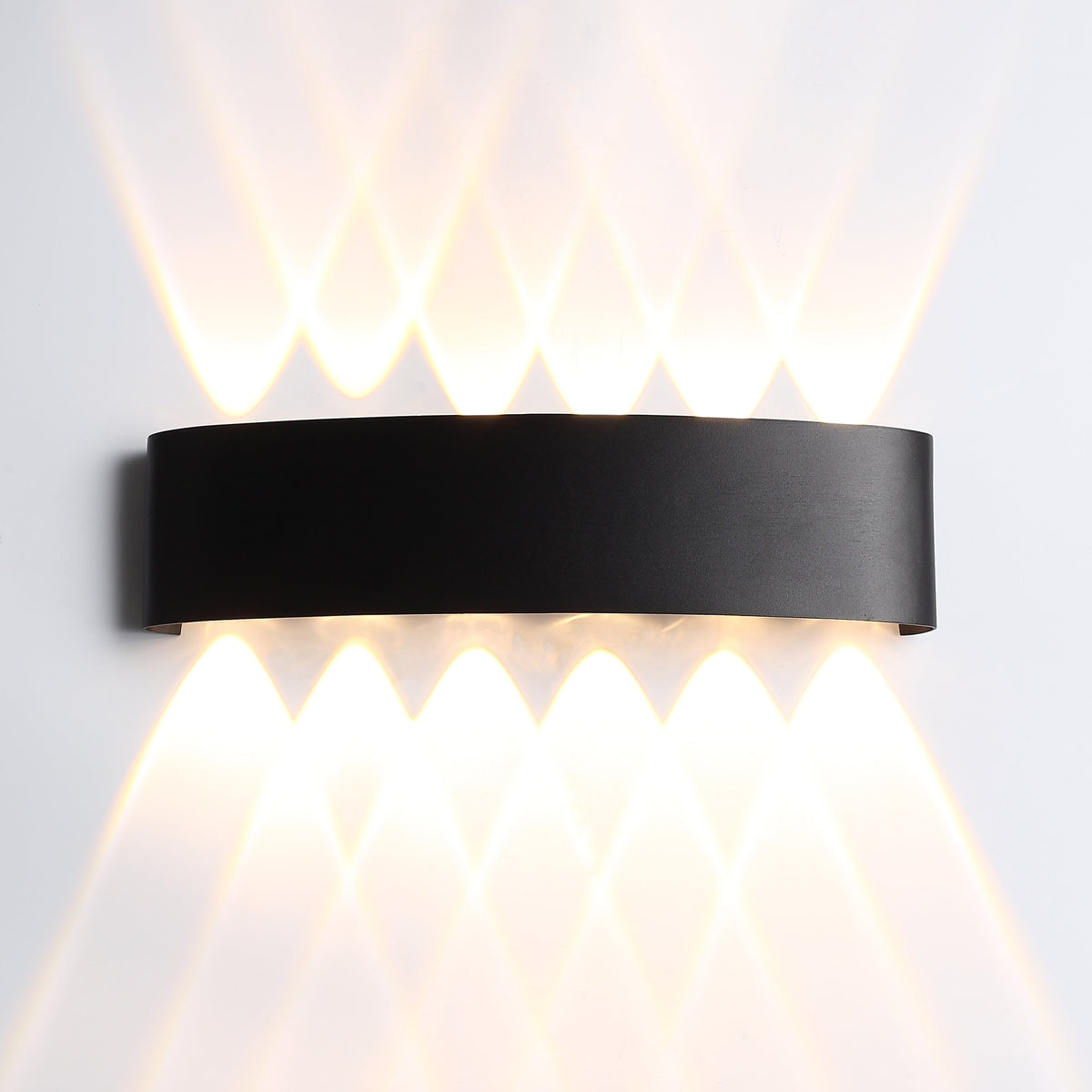 Ortelo 12W 32cm Vegglampe