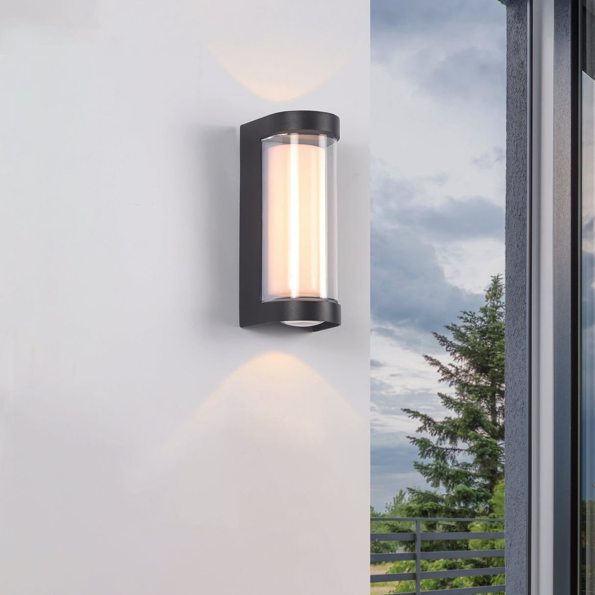 Nova 12W LED IP65 Utendørs Vegglampe
