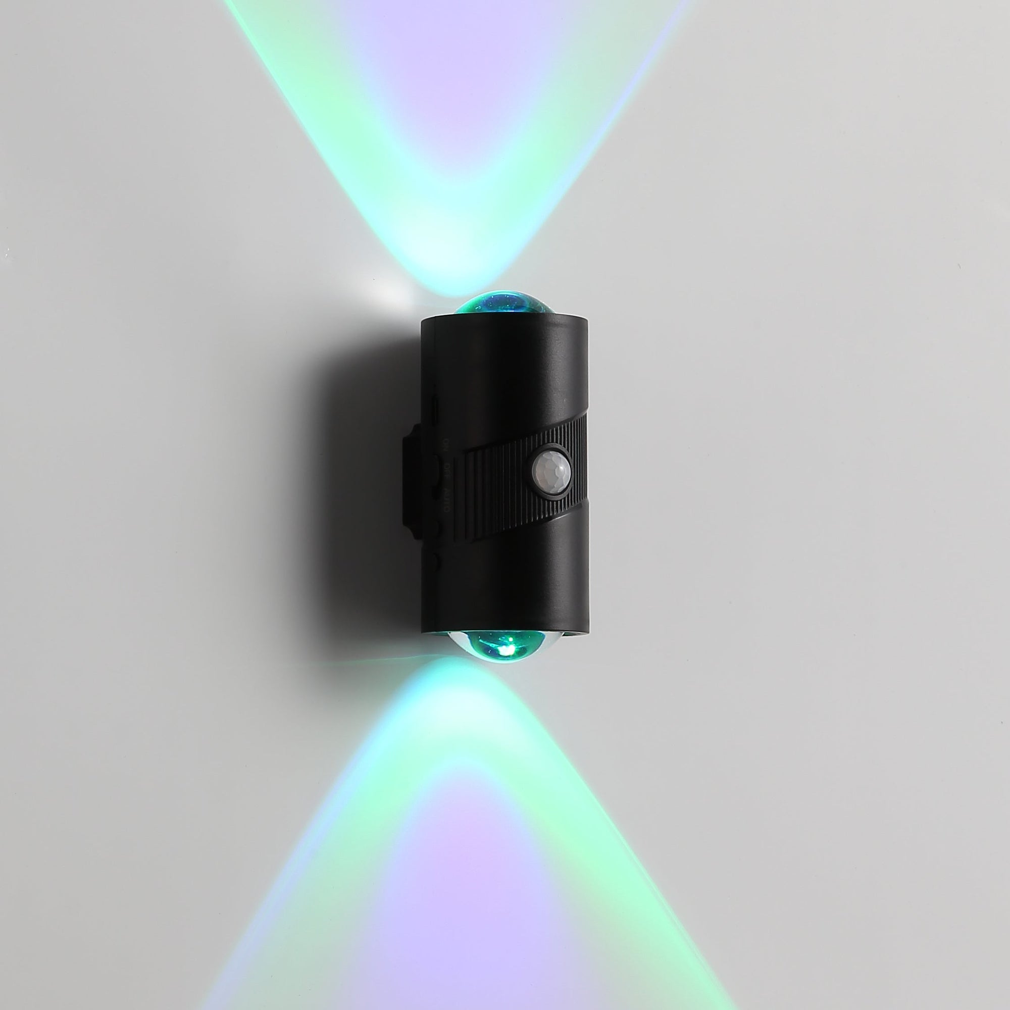 Daisy Trådløs Sensorlampe RGB