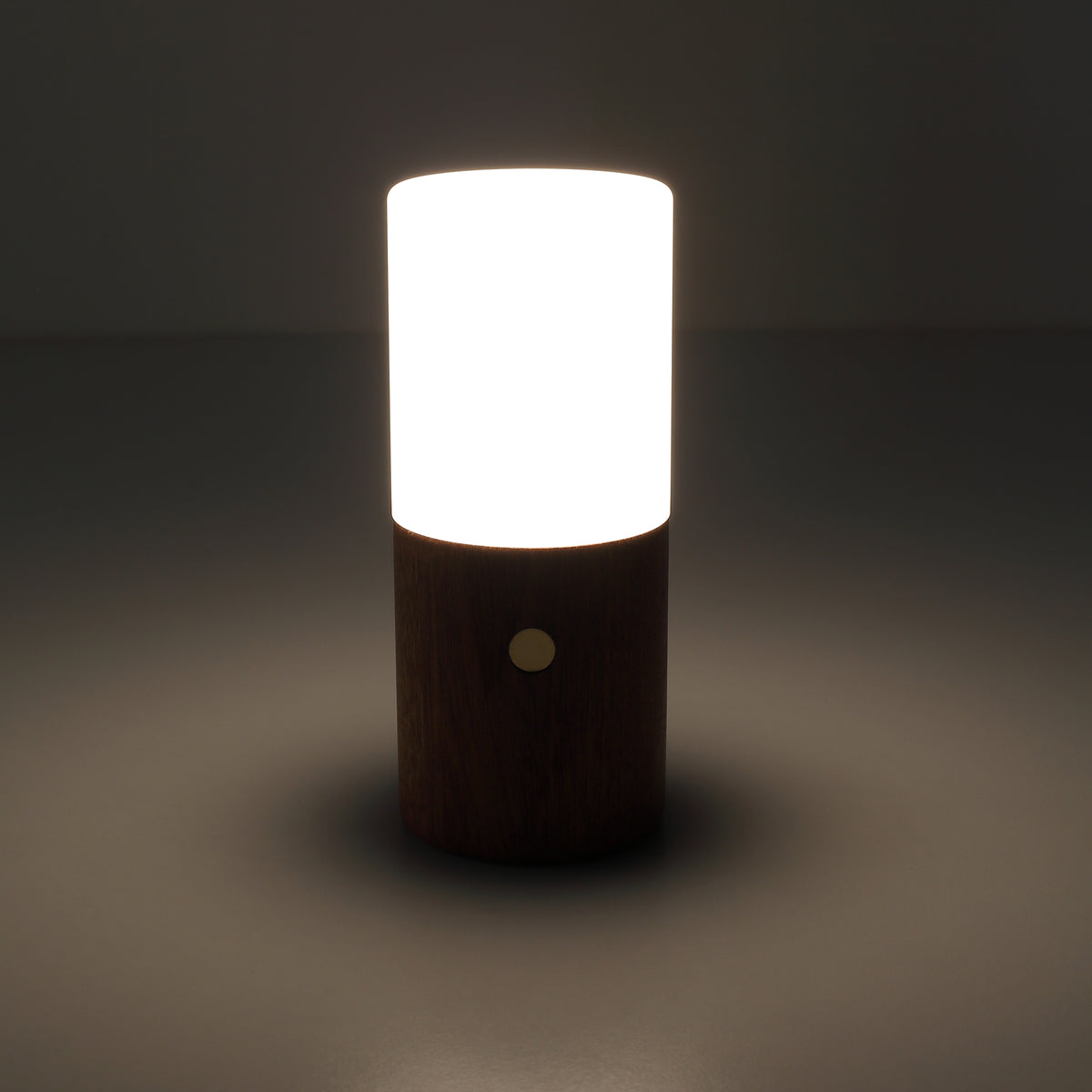 Tweak Trådløs RGB Bordlampe Mørkt Tre