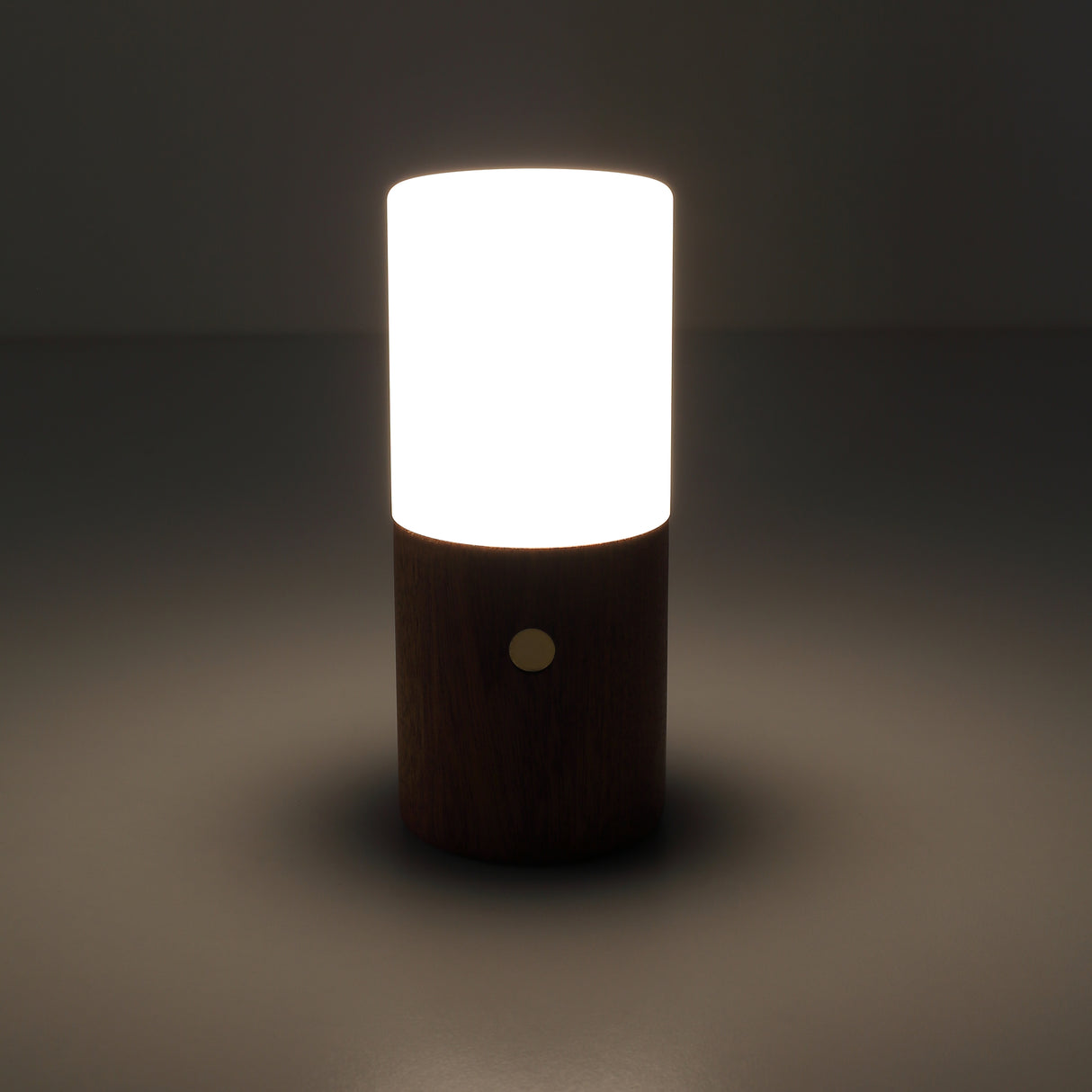 Tweak Trådløs RGB Bordlampe Mørkt Tre