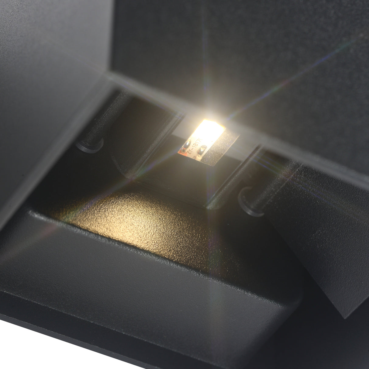 LED Vägglampa Utomhus IP65 6W Svart-Lampconcept.se