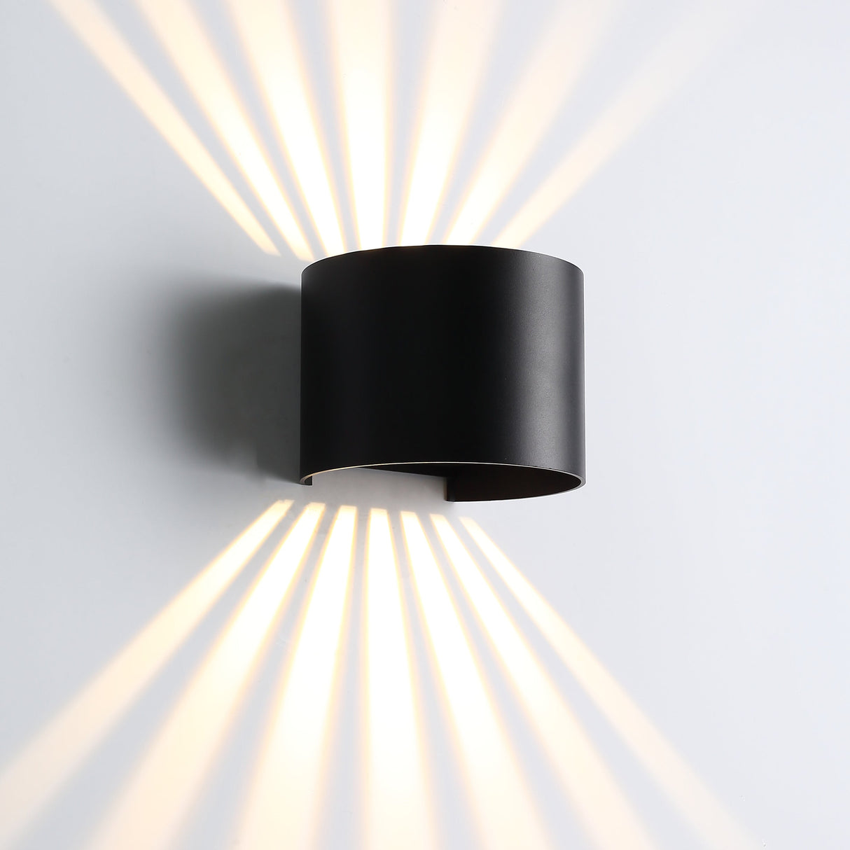 Sunset Round IP65 6W Utendørs vegglampe Svart