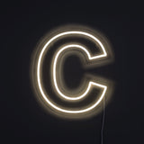 Bokstav C Neon Vegglampe
