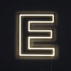 Bokstav E Neon Vegglampe