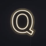 Bokstav Q Neon Vegglampe