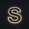 Bokstav S Neon Vegglampe