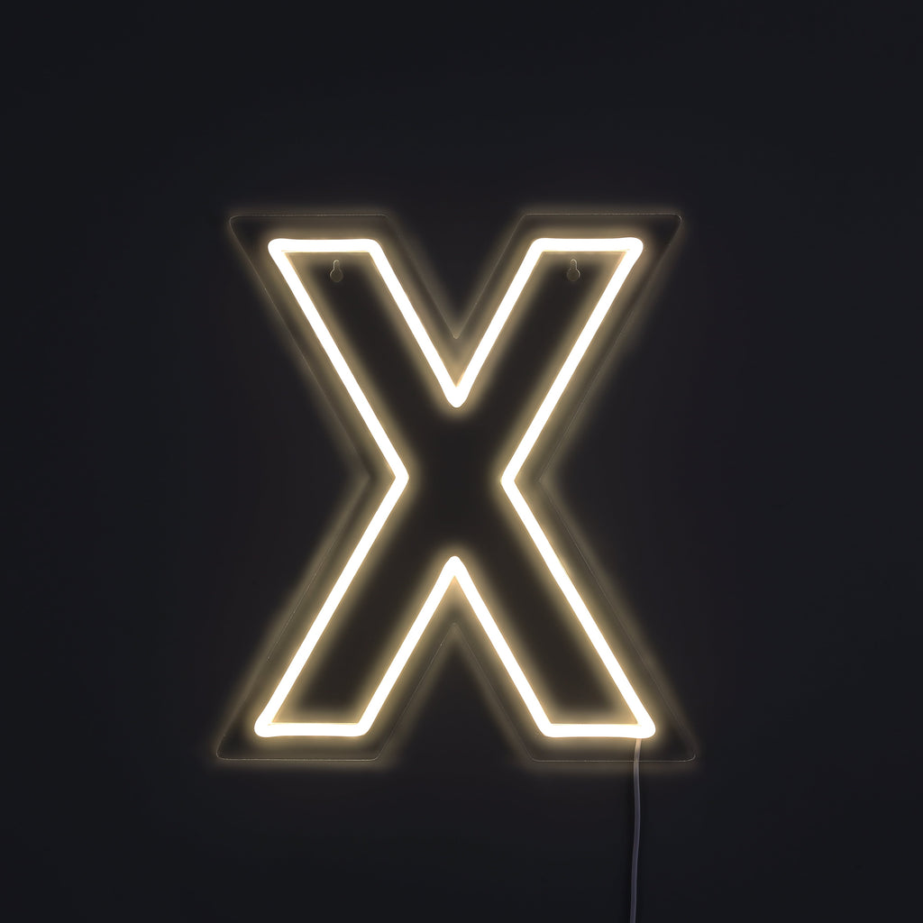 Bokstav X Neon Vegglampe