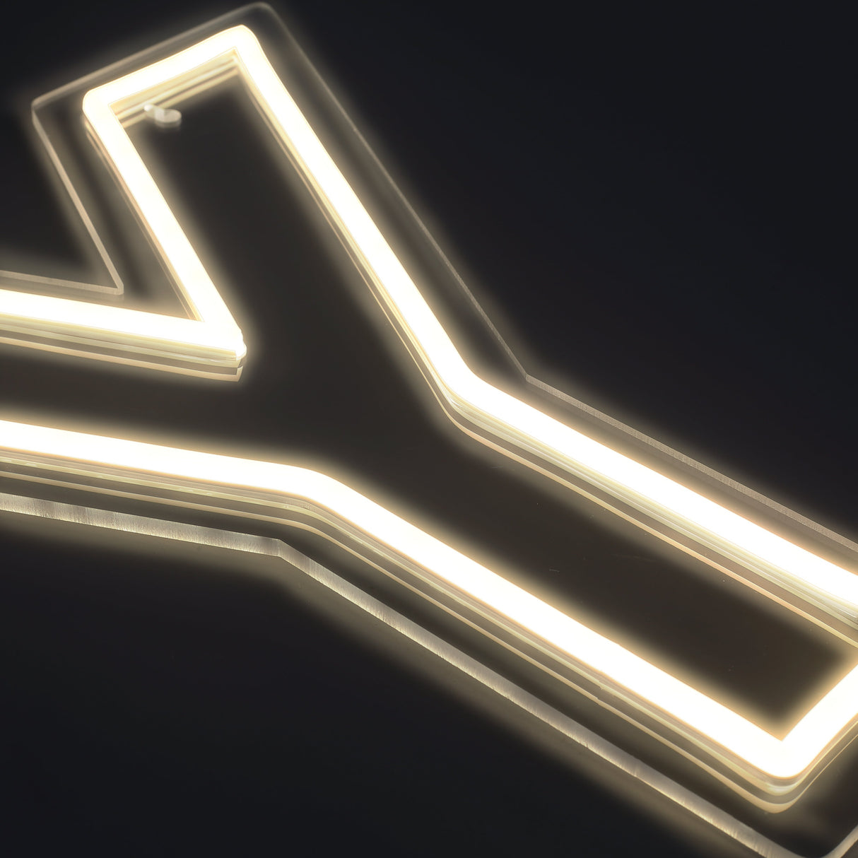 Bokstav Y Neon Vegglampe