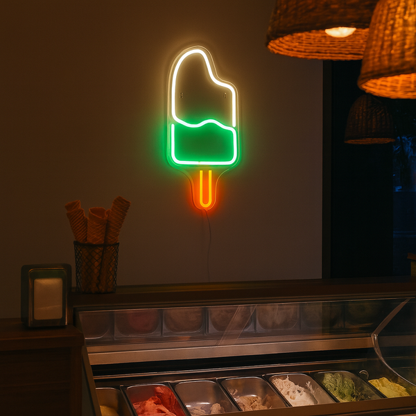 Ice Cream Neon Vegglampe Grønn/Hvit