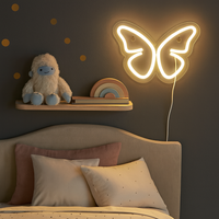 Butterfly Neon Vegglampe Varm Vit