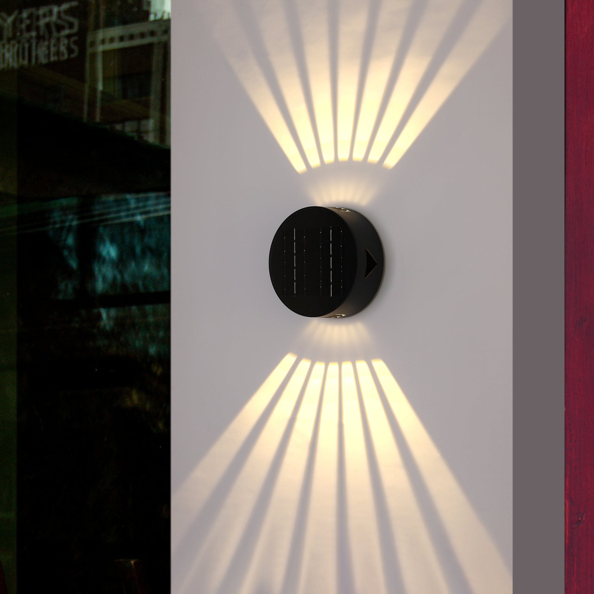 Solani solcellevegglampe