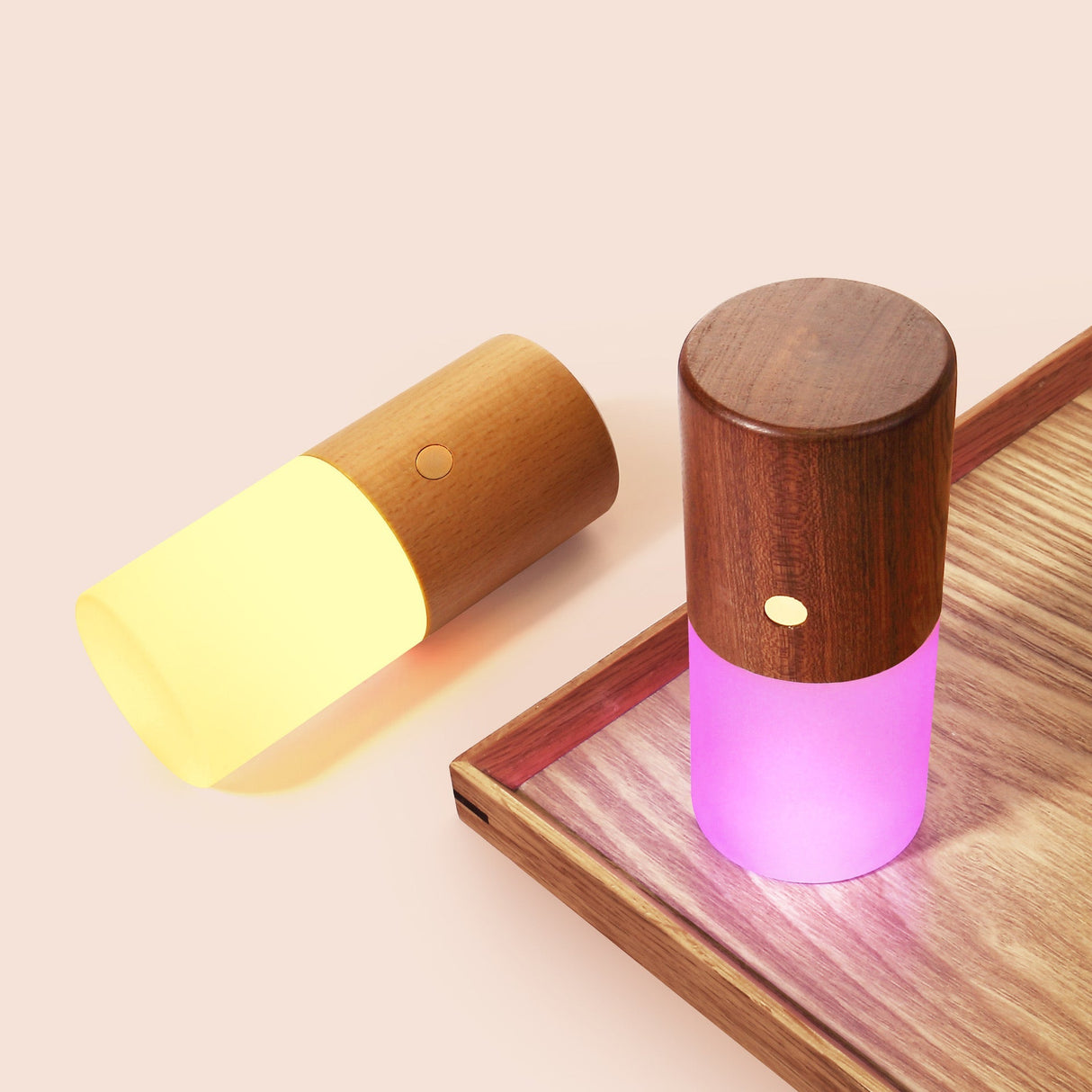 Tweak Trådløs RGB Bordlampe Mørkt Tre