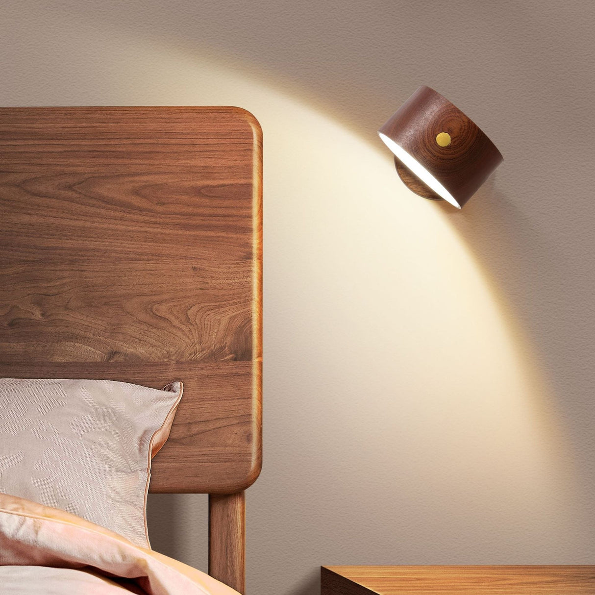 Bjørk Trådløs Vegglampe Mørk