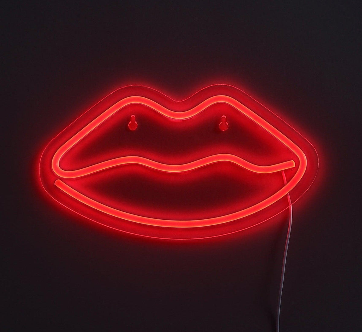 Kiss Neon Vägglampa-Lampconcept.se